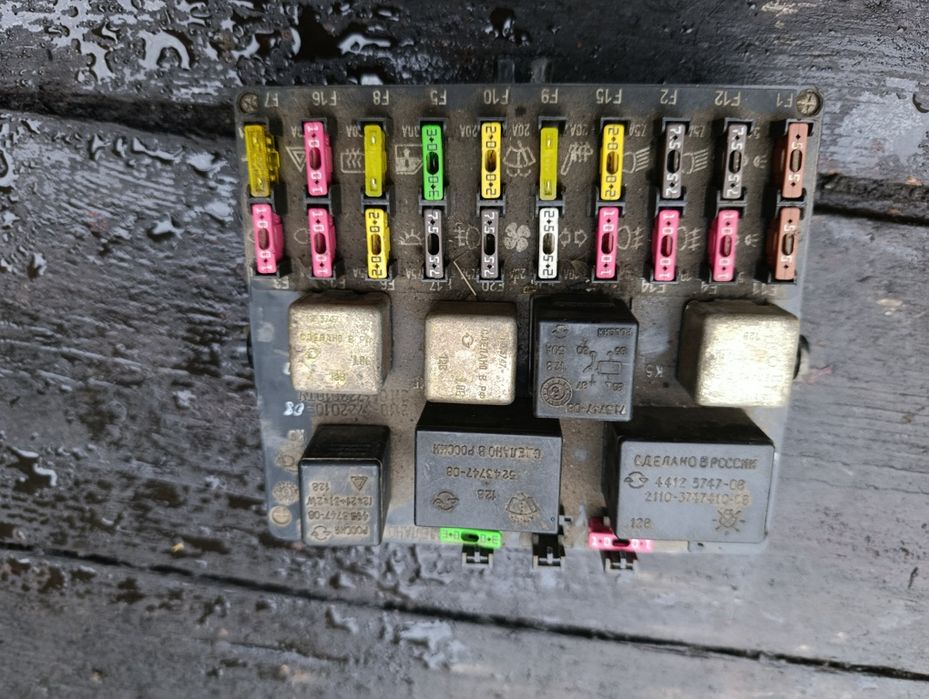 Блок предохранителей ваз 2110