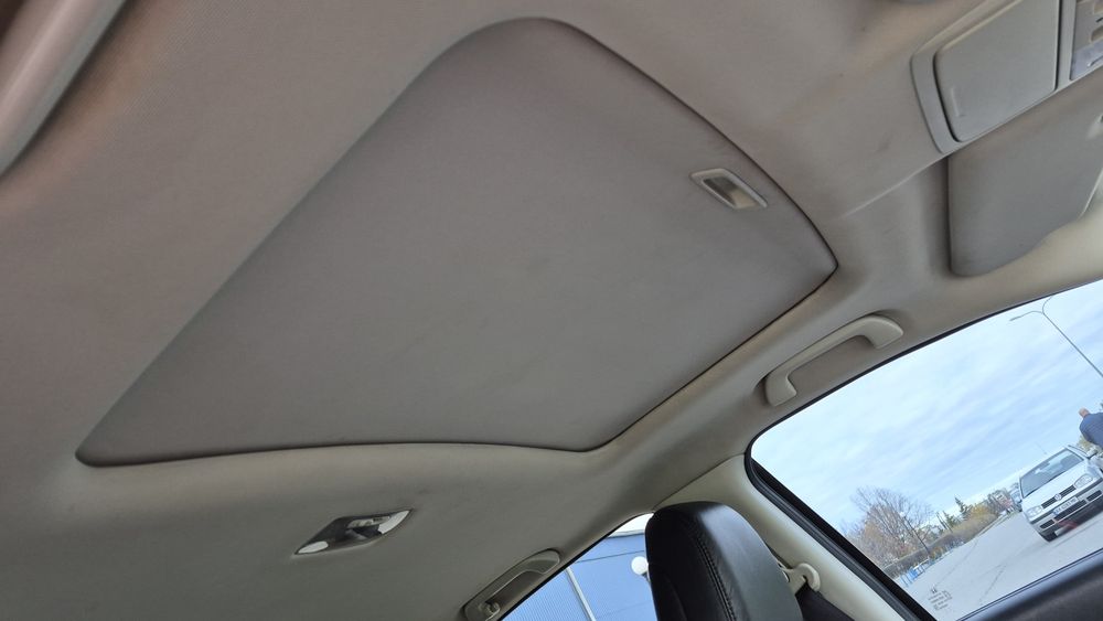 Продам офійійну HONDA CR-V