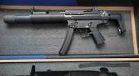 CYMA MP5 Full metal