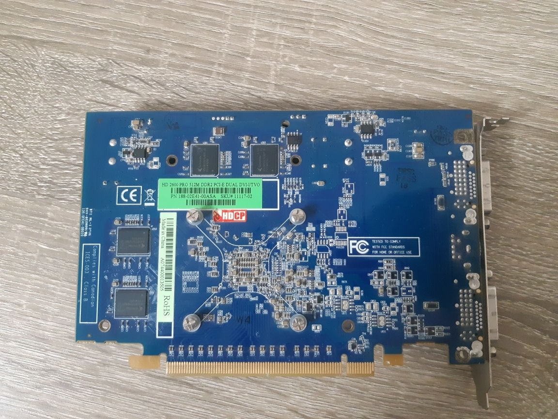 Відеокарта Radeon 2600 Pro 512mb