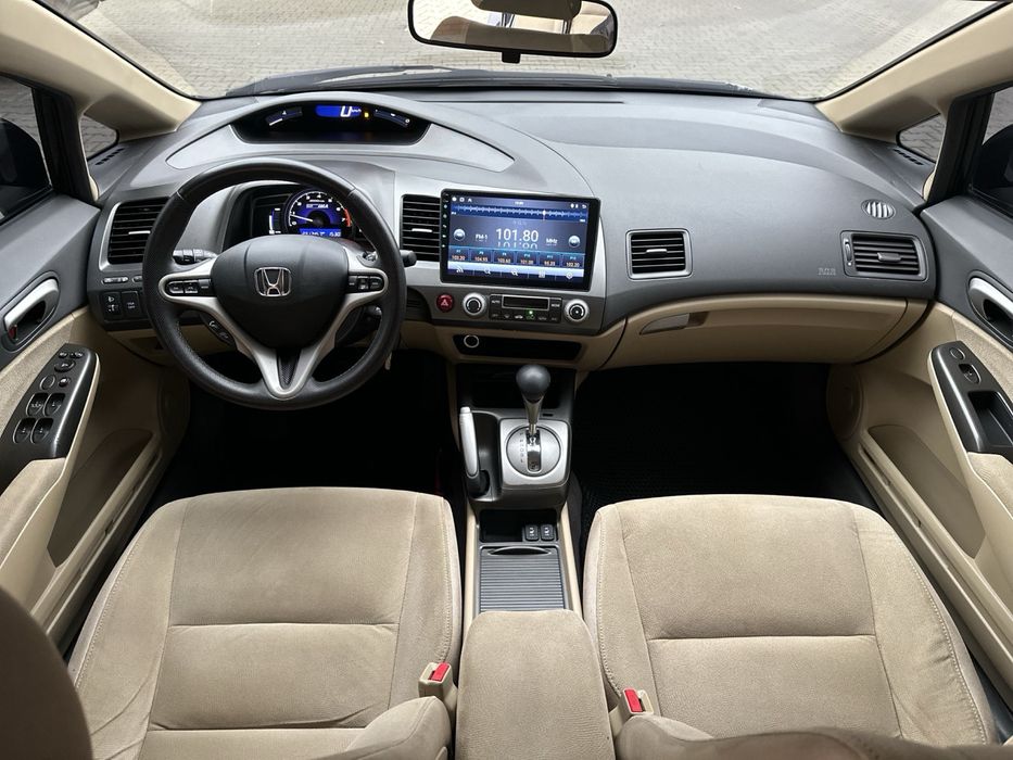 Honda Civic 1.3 гибрид