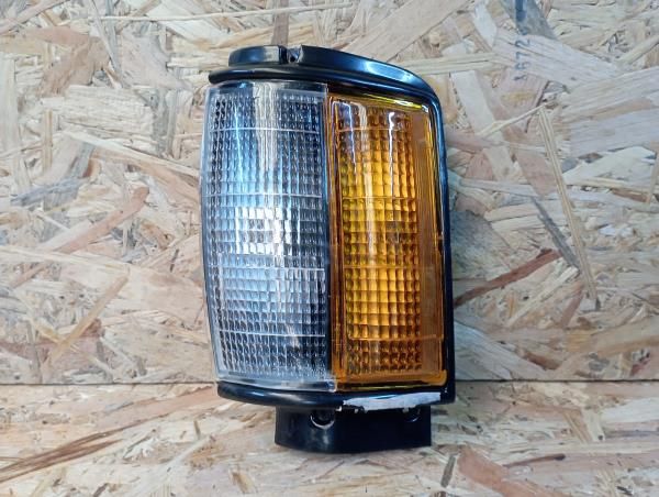 Pisca frente esquerdo TOYOTA Hilux IV Pick Up (_N5_, _N6_, _N7_)