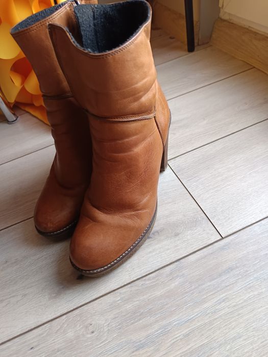 Kozaczki skórzane 39