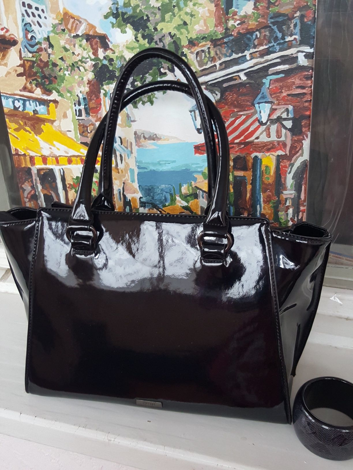 Сумка из лакерованной кожи Aldo