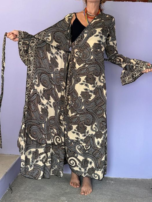 Sukienka kopertowa długa z Indii