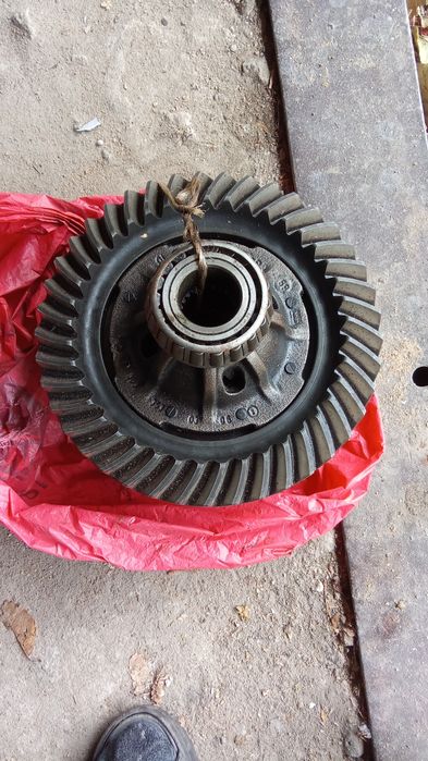 Продам редуктор із планетаркою mercedes 609 rex