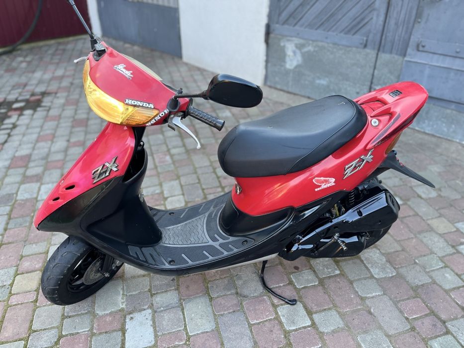 HONDA DIO 35ZX в хорошому стані.