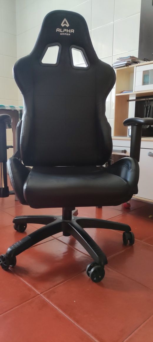 Cadeira gaming para secretaria