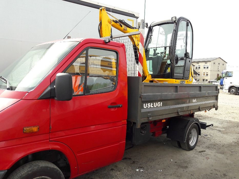 Usługi minikoparka,wywrotka5ton, głebokość2.50m,niwelator.