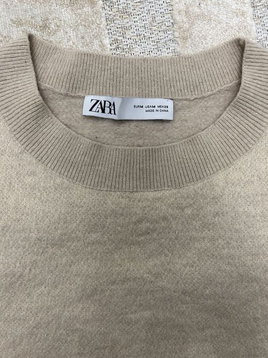 Продам светр жіночій