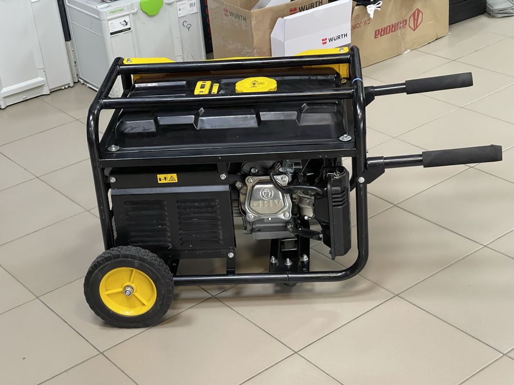 Stanley SG 3100 Basic / бензиновий однофазний генератор 2.9 кВт