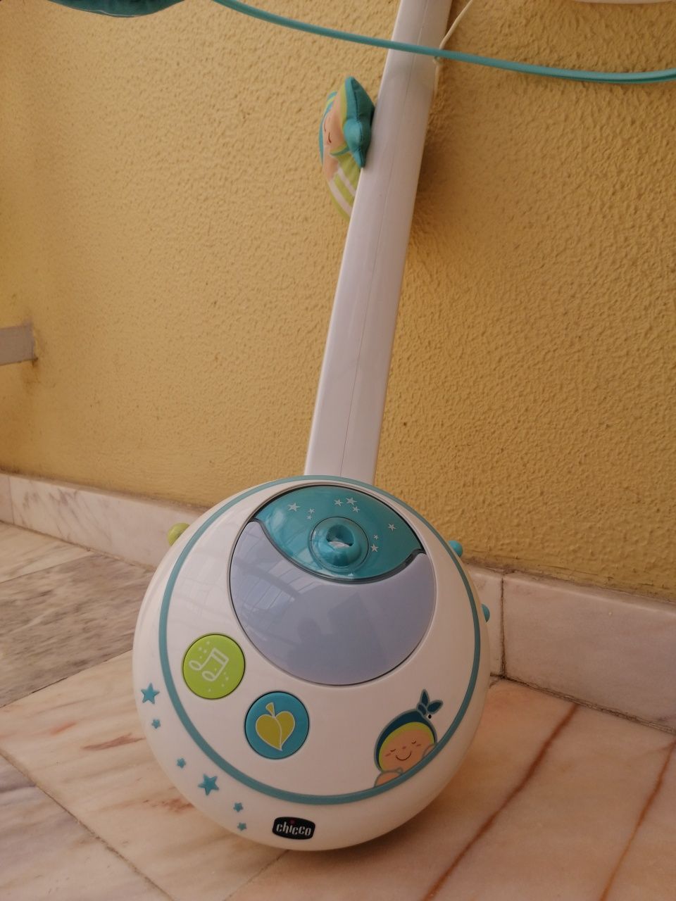 Brinquedo musical berço