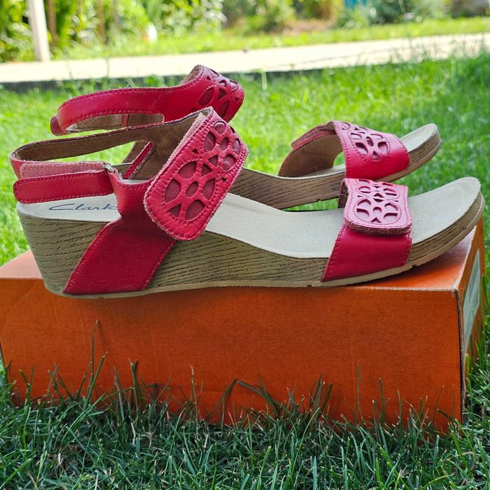 Босоніжки на платформі, 28 см, анатомічні на липучках, Clarks