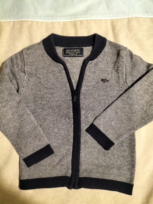 Conjunto casaco e 2 camisas rapaz