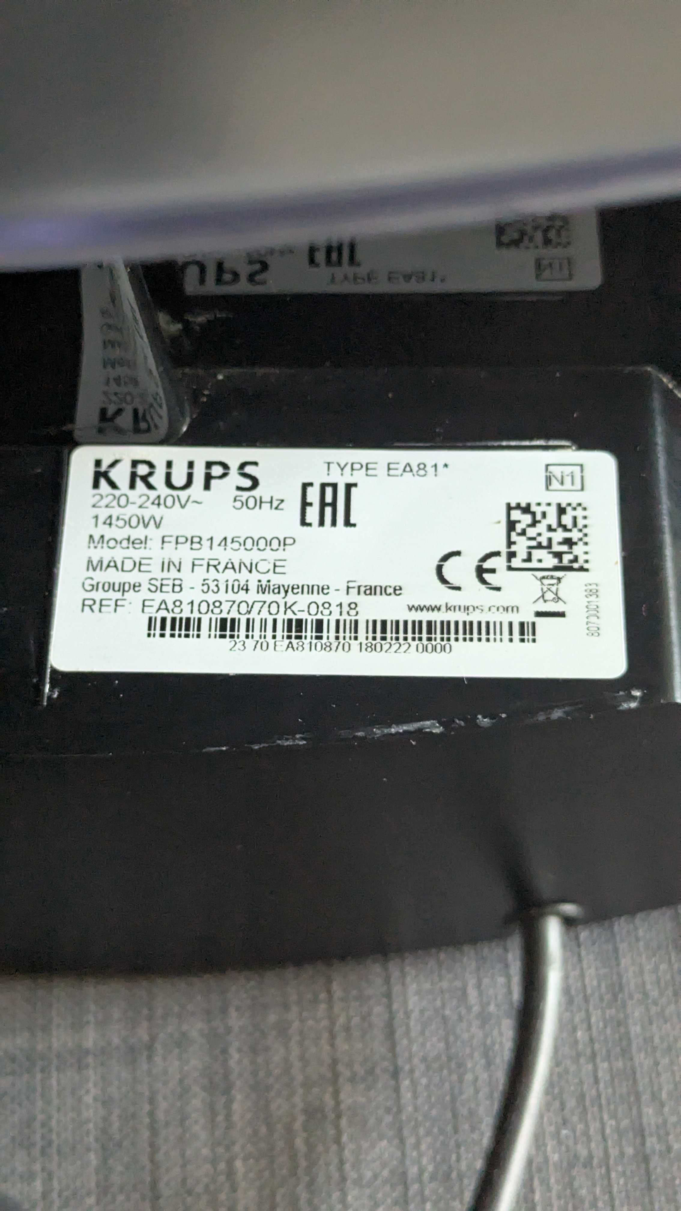 Ekspres automatyczny Krups EA81 z młynkiem sprawny, stan dobry
