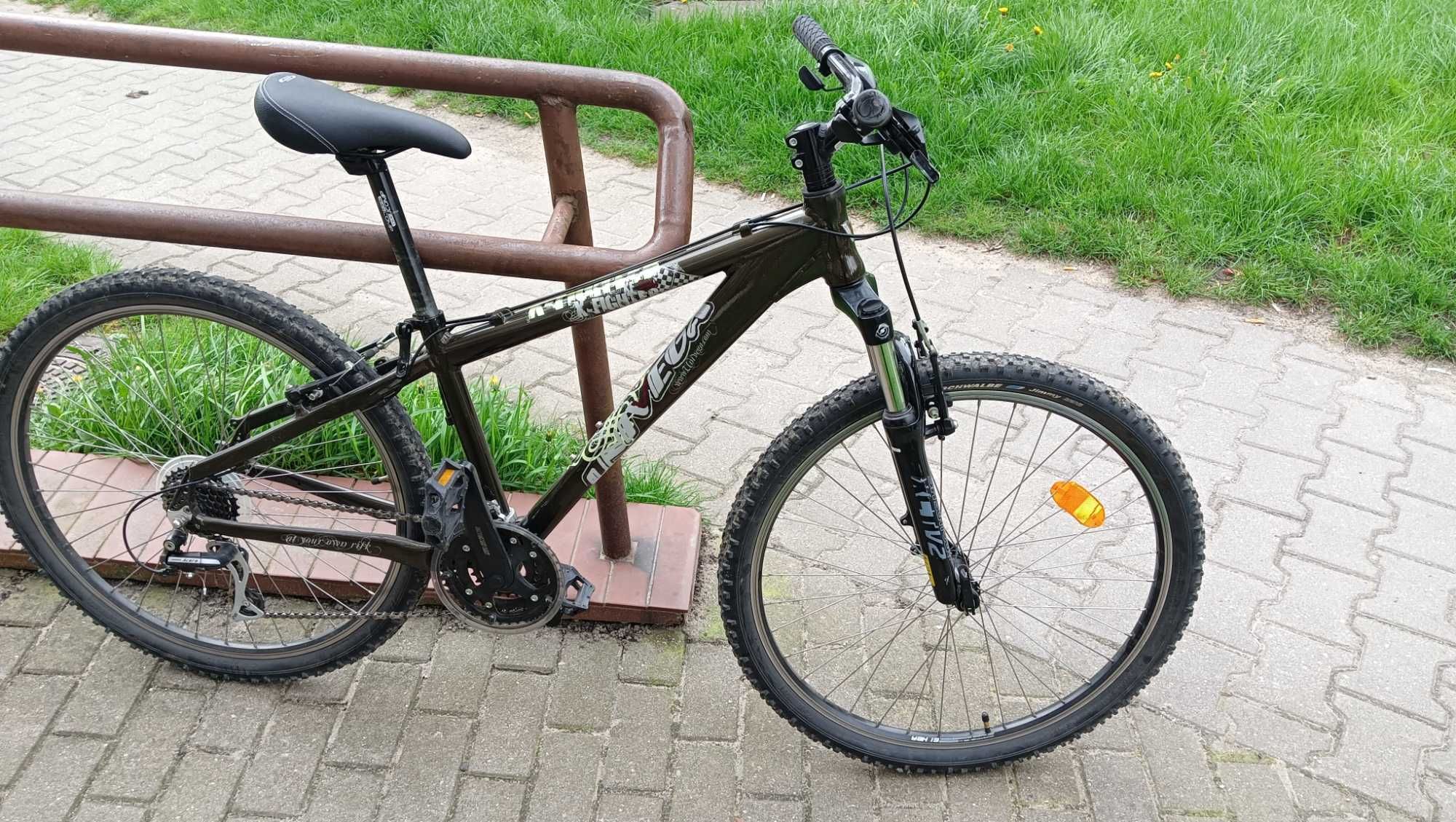 Fajny rower MTB UNIVEGA H-FIGHTER koła 26