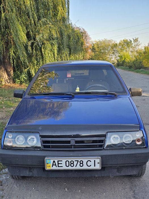 Продам ваз 21099
