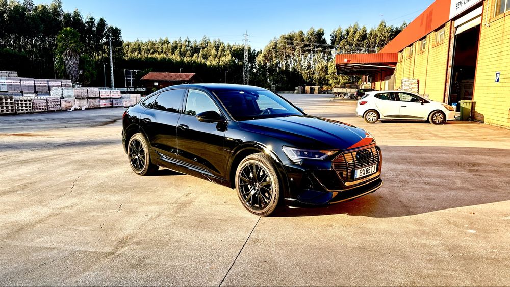 Audi Q8 e-tron 55 Sporback 12/2022 Novo