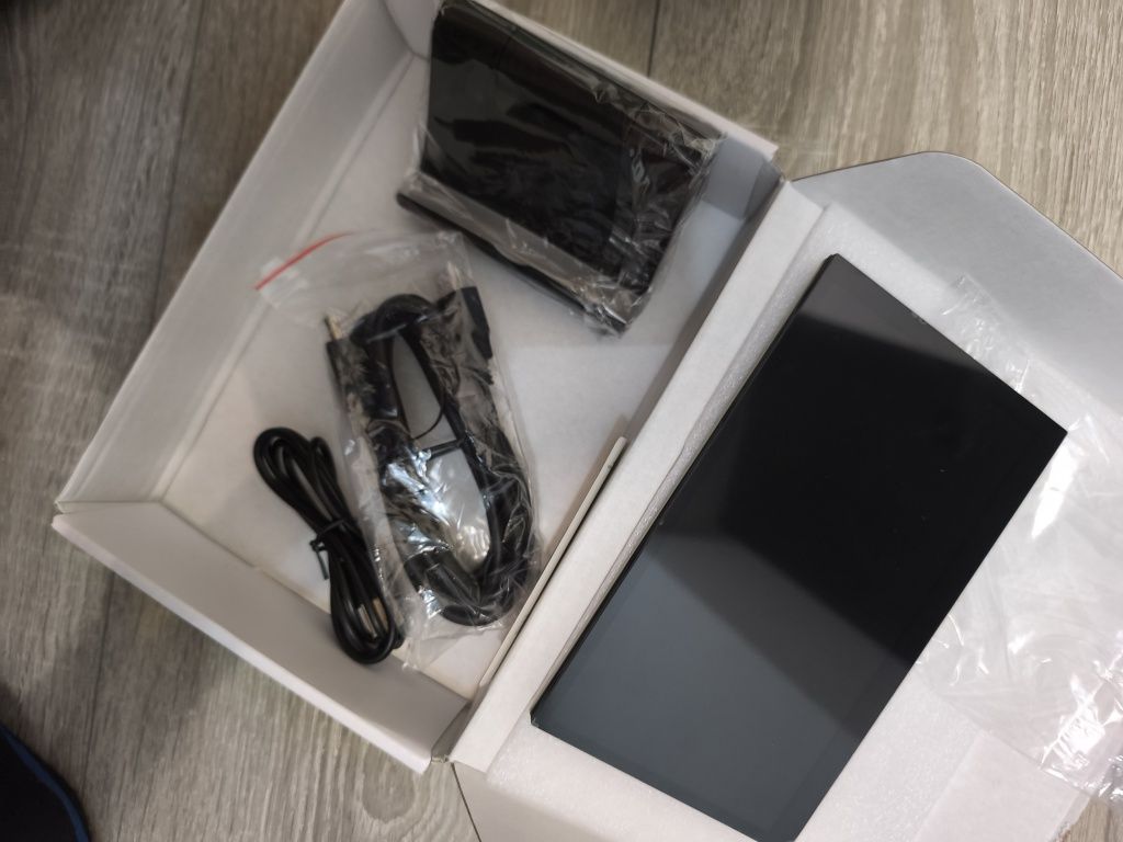 7-дюймовий міні-HDMI монітор HMTECH.