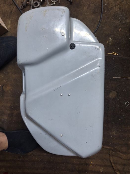 Kufer , kuferek , dromader, FSO Caro