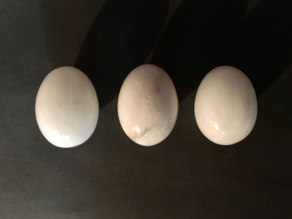 3 OVOS - pedra polida - 6 x 4,5 cm/s - 150g x 3