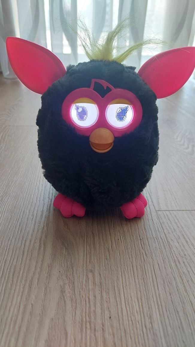 Furby preto rosa hasbro 2012