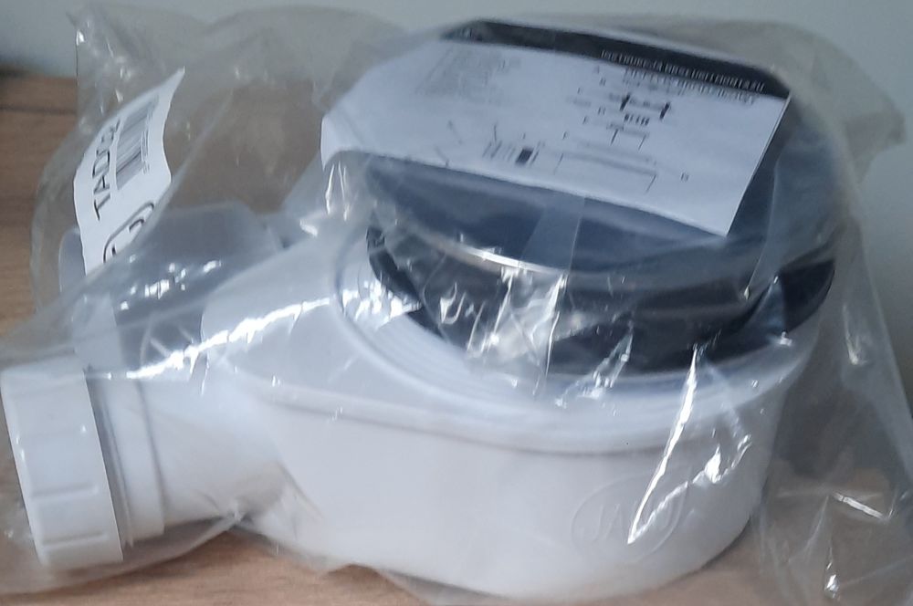 Odpływ brodIkowy niski FI 90