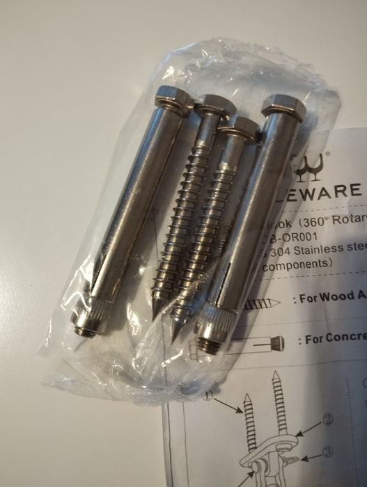 Hak z zabezpieczeniem