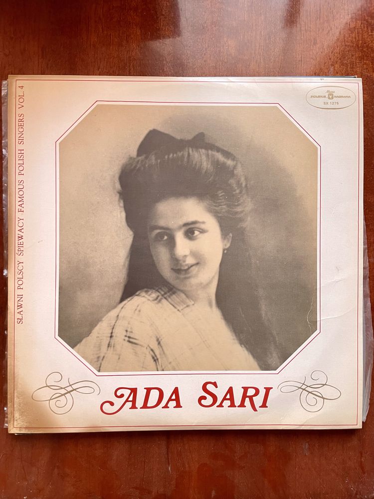Winyl Ada Sari soprano