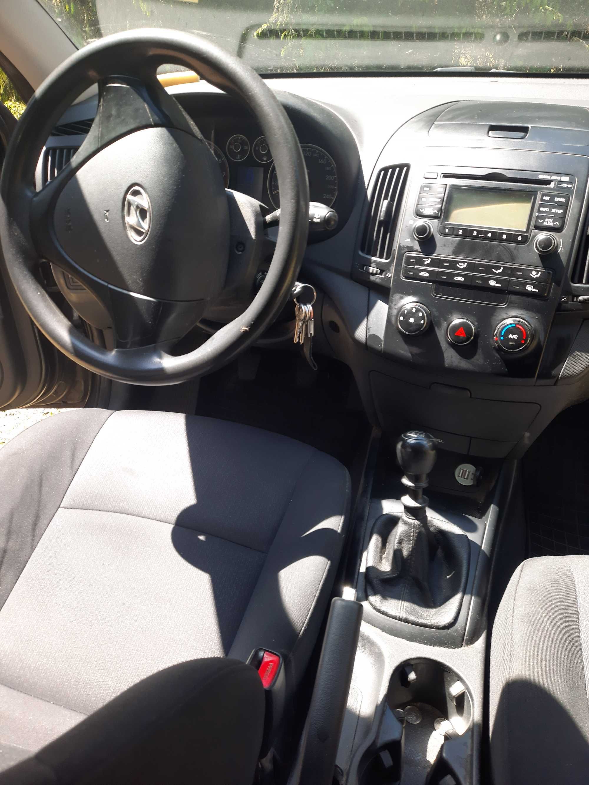 HYUNDAI I30 2008