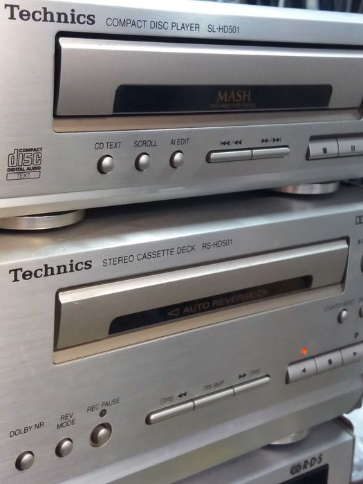 Wieża Technics SE-HD501 stereo amplifier Made in Japan z pilotem.