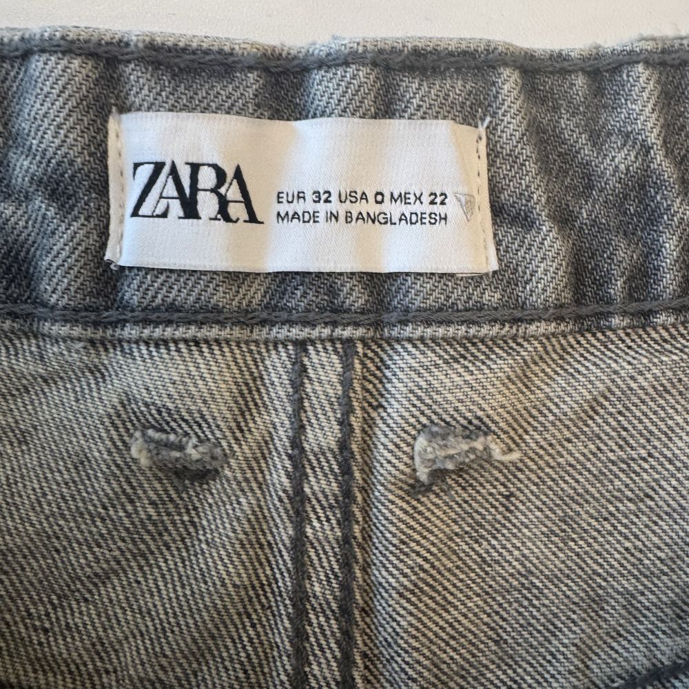 Zara шорти жіночі