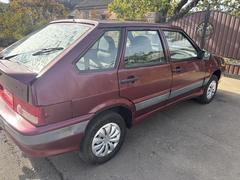 Продам автомобиль ваз 21114