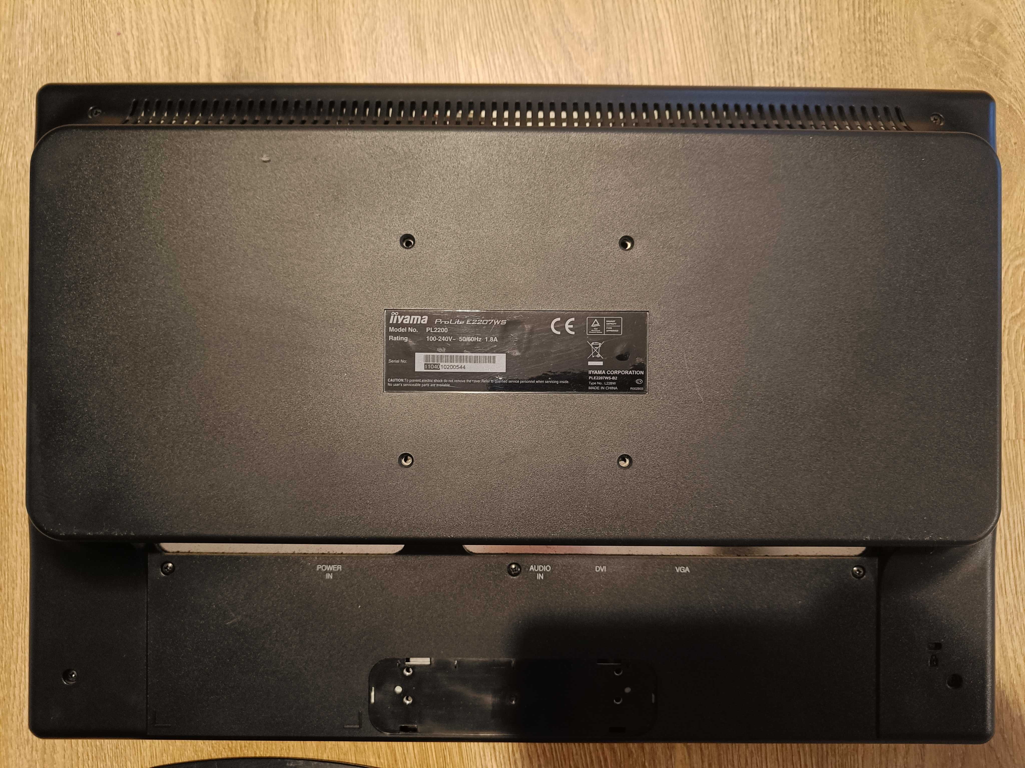 Komputer - parametry w opisie + Monitor iiyama ProLite E2207WS