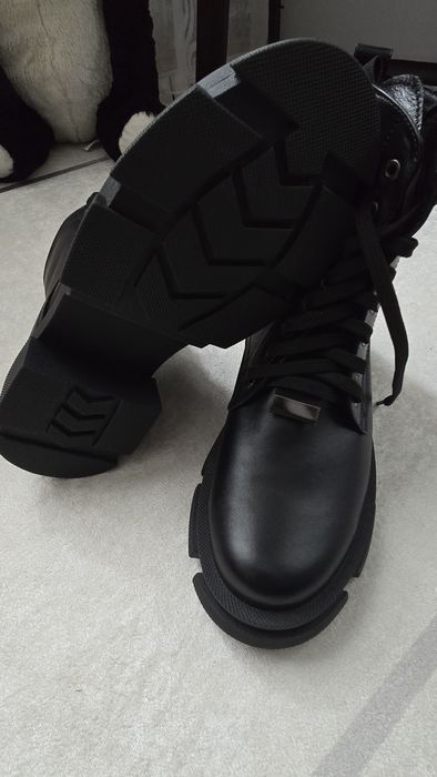 Жіночі зимові черевики, натуральна шкіра