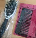 Escova de Pentear  + Pente Oriflame