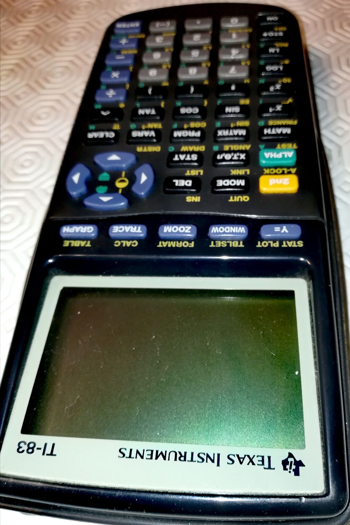 Calculadora Texas Instruments TI-83