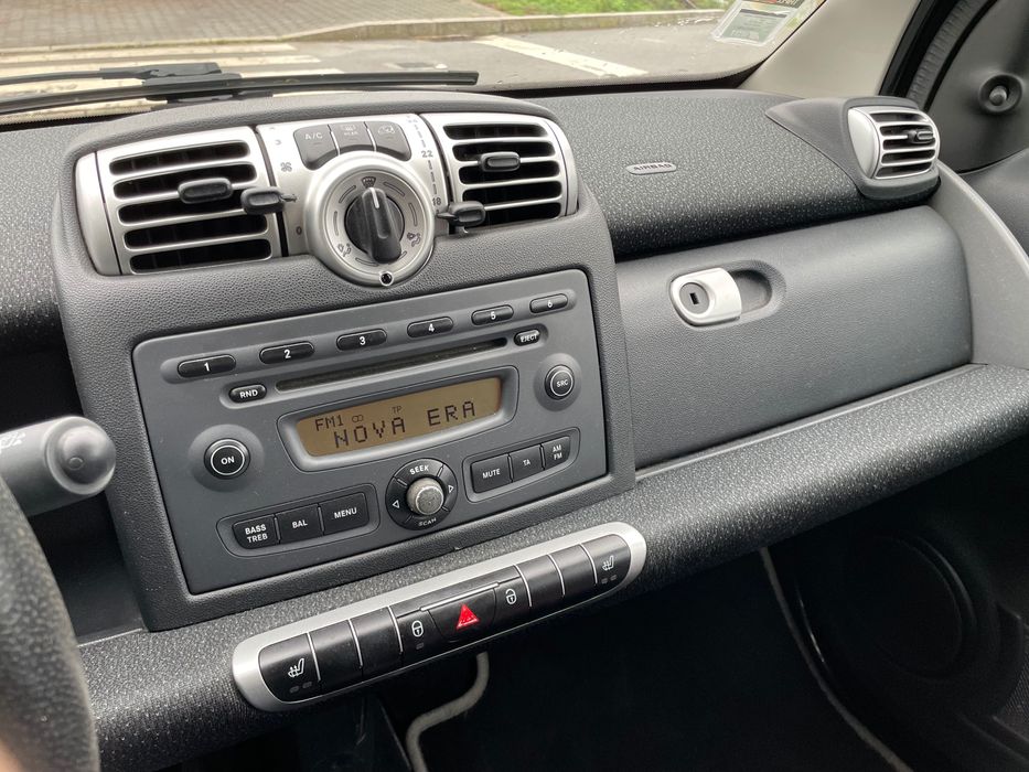 Smart Fortwo CDI (diesel/gasóleo) com Direção Assistida - 146000km