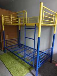 Łóżko piętrowe z możliwością rozdzielenia na dwa pojedyncze łóżka