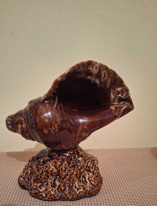 Búzio em cerâmica - decoração