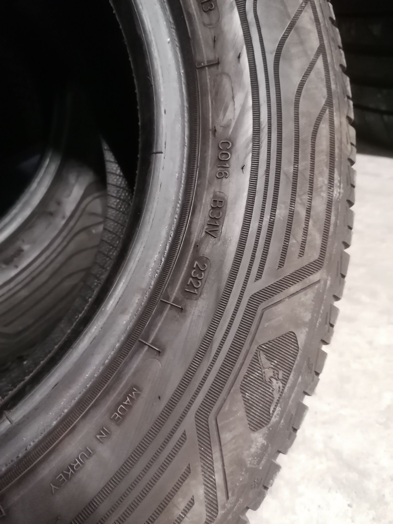 2x215/65 R15C Goodyear Vector 4 seasons Cargo całoroczne