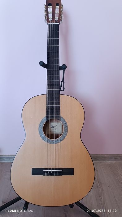 Класична гітара Cort