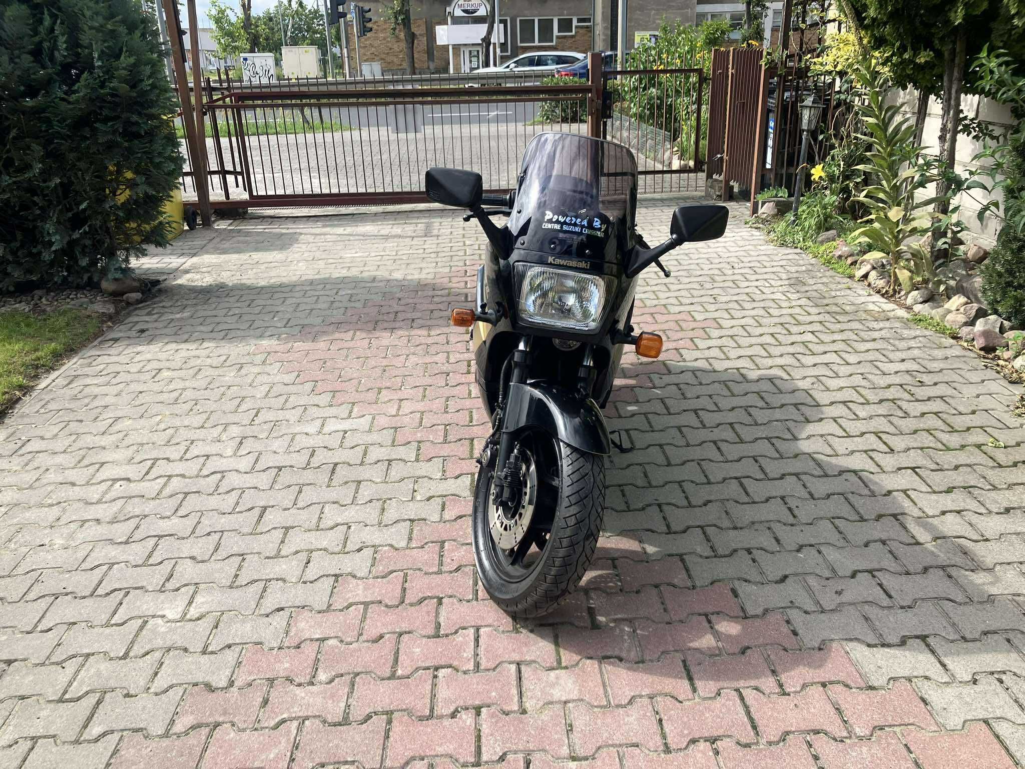 Kawasaki GPZ 600R