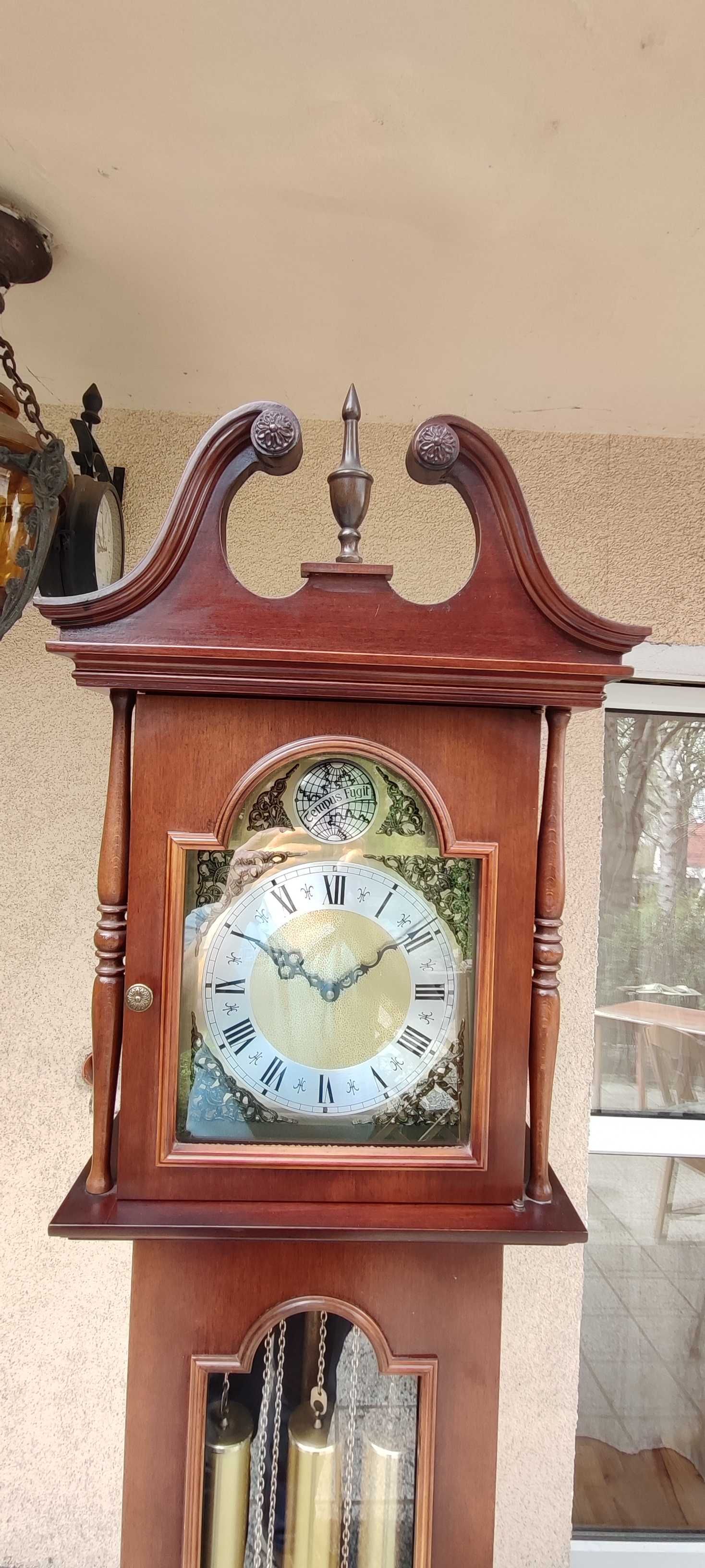 409 Zegar stojący kwadransowy Tempus Fugit