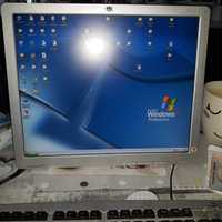 Monitor hp 17" plaski