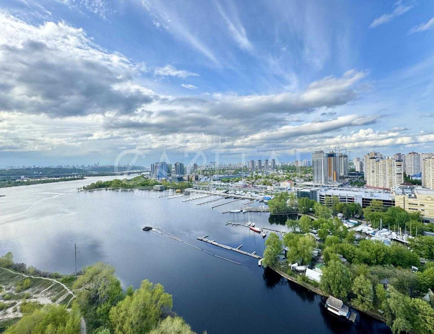 Продам 3х кім. видову квартиру в ЖК RiverStone, Дарницький, Осокорки