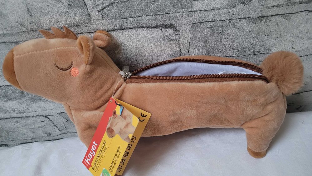 Piórnik kapibara z weluru