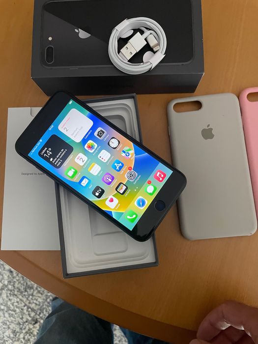 iPhone 8 Plus como novo