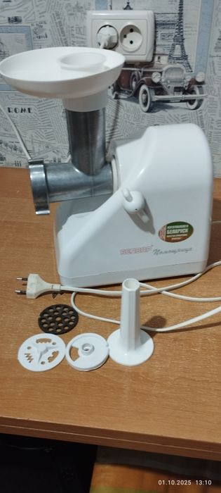 Элетромясорубка Белвар