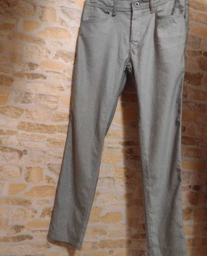 (L) ZARA/Spodnie biznesowe, rurki z Madrytu